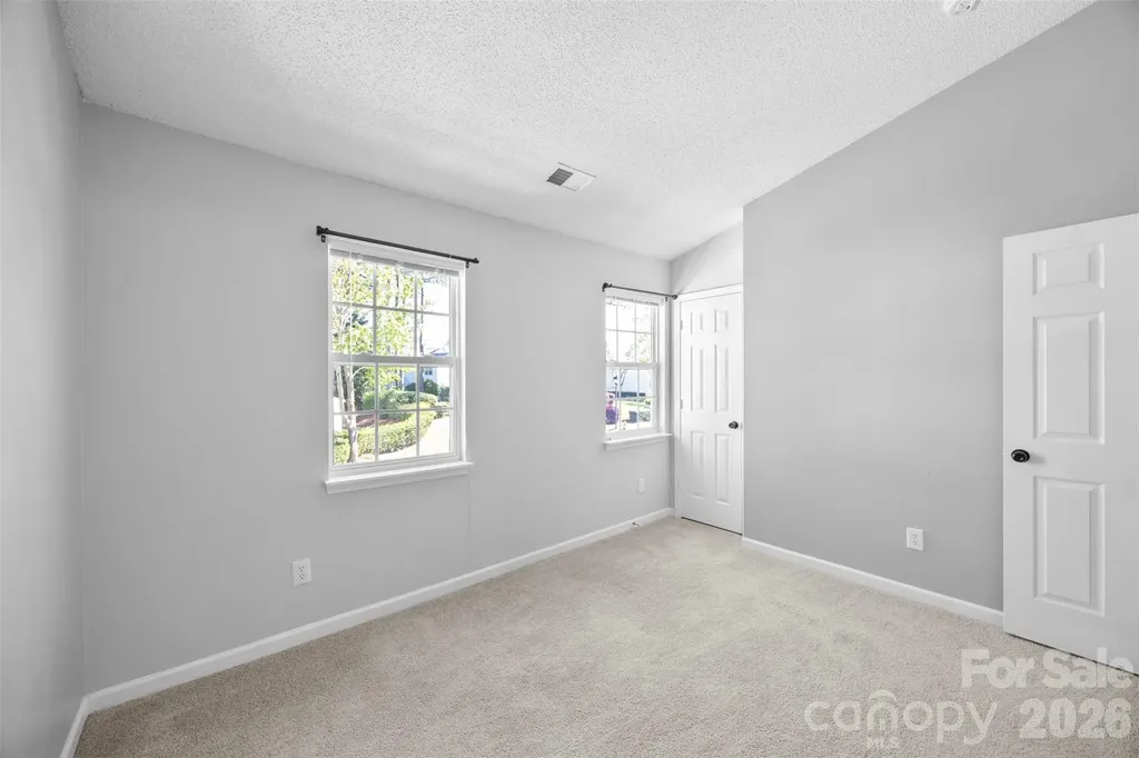 6483 Saint Bernard Way Charlotte NC 28269