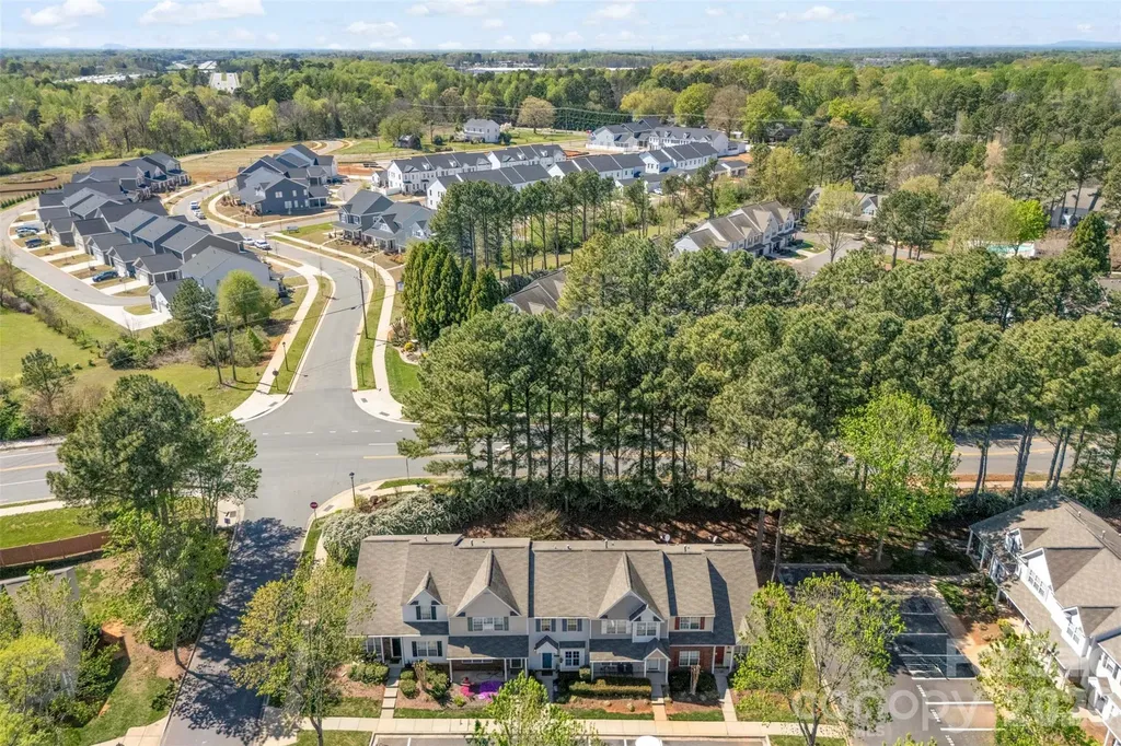 6483 Saint Bernard Way Charlotte NC 28269