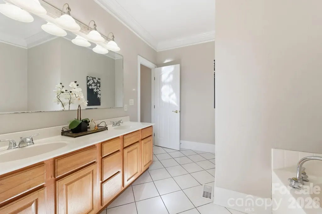 8 Sweet Gum Drive Asheville NC 28805