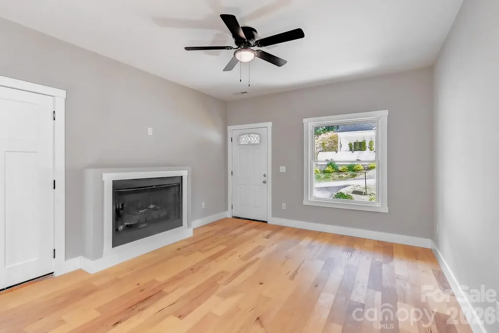 139 Northbend Drive Asheville NC 28804