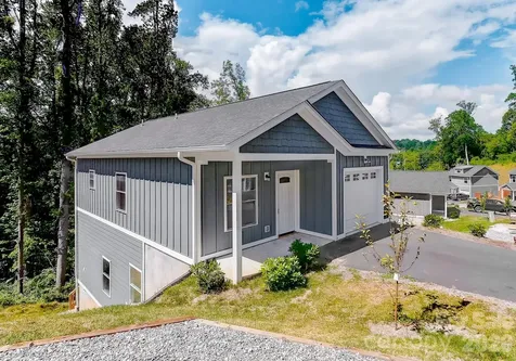 139 Northbend Drive Asheville NC 28804