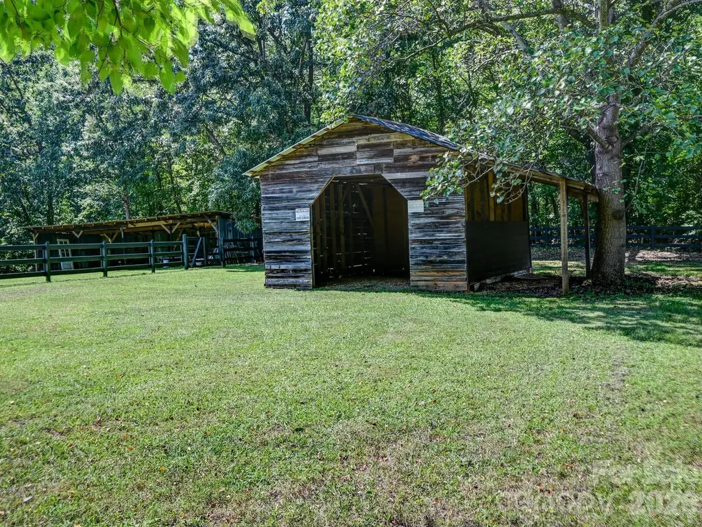 1771 Drexel Road Valdese NC 28690