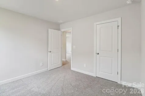 2446 Chartwell Street Stanley NC 28164