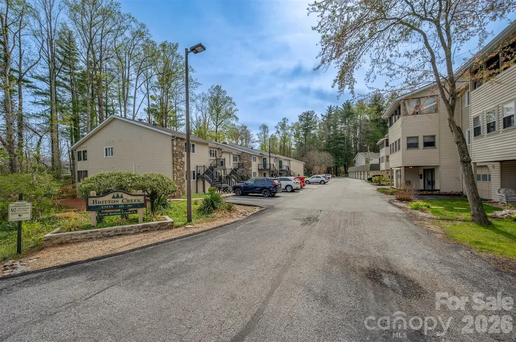 451 Britton Creek Drive Hendersonville NC 28791