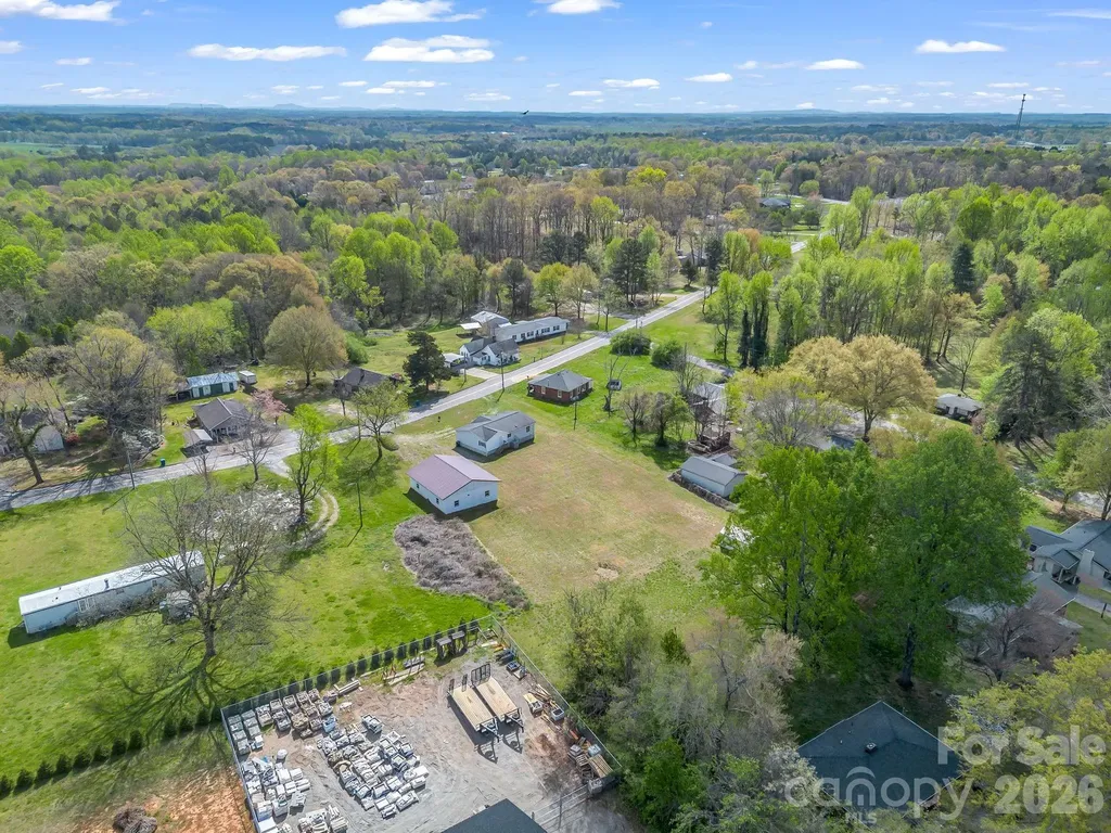 208 Oak Drive Shelby NC 28150