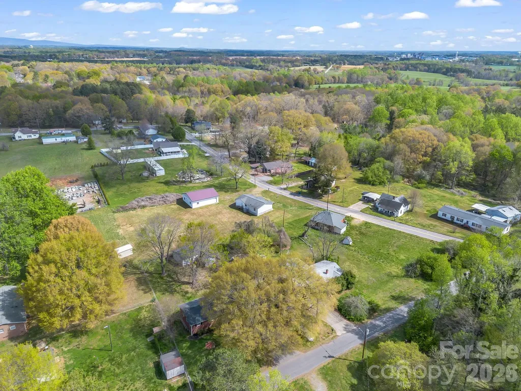 208 Oak Drive Shelby NC 28150