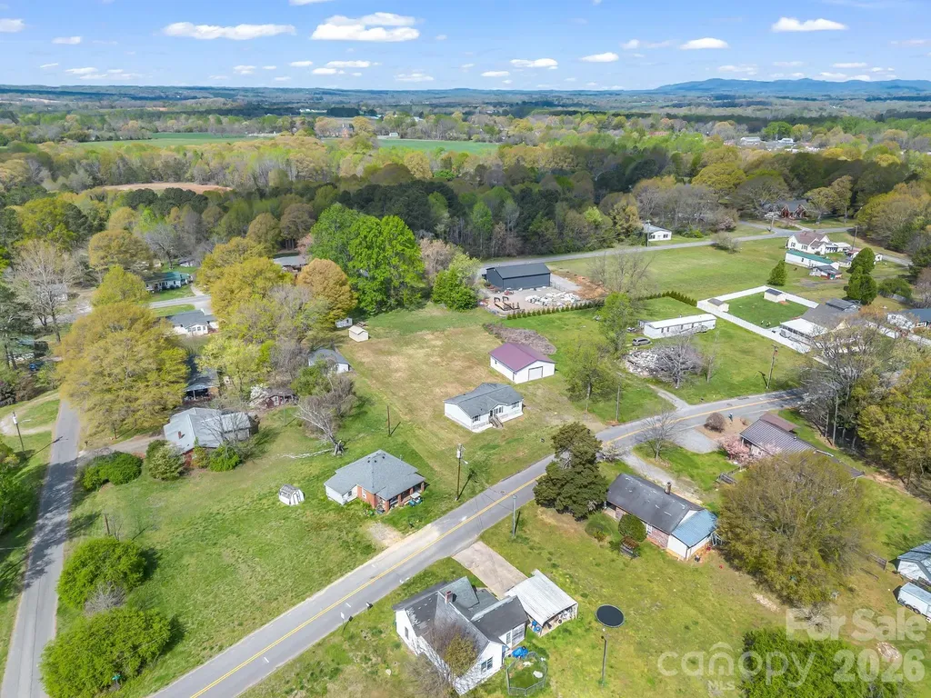 208 Oak Drive Shelby NC 28150