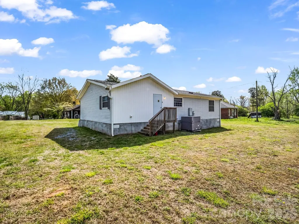 208 Oak Drive Shelby NC 28150