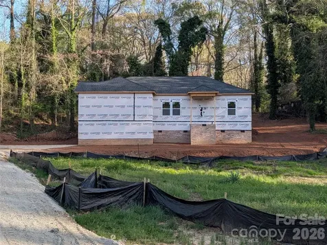 343 Oak Street York SC 29745