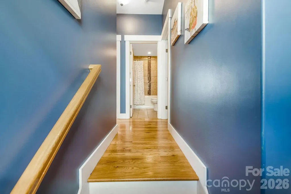156 Bradley Street Asheville NC 28806