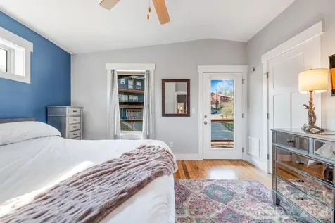 156 Bradley Street Asheville NC 28806