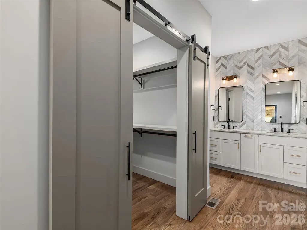 50 Verde Drive Asheville NC 28806