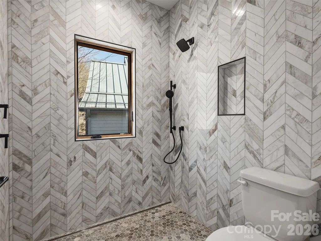 50 Verde Drive Asheville NC 28806