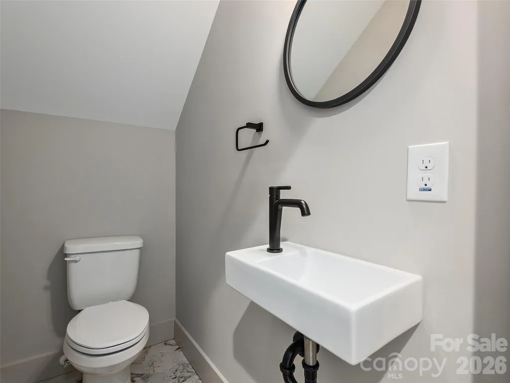 50 Verde Drive Asheville NC 28806