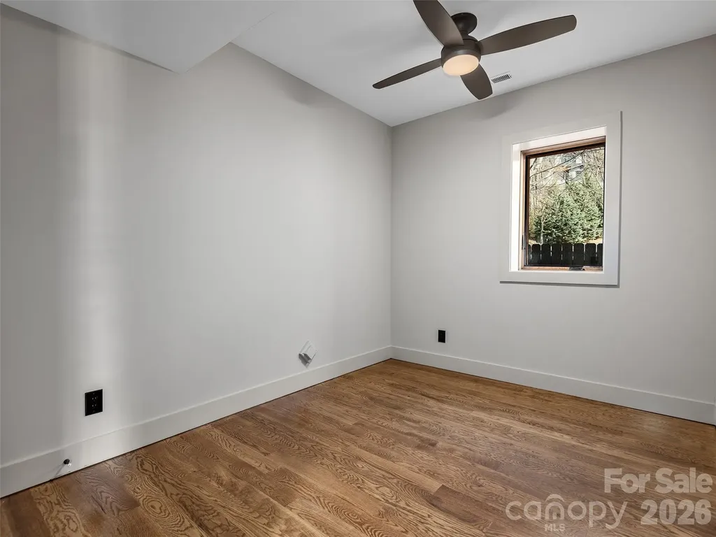 50 Verde Drive Asheville NC 28806
