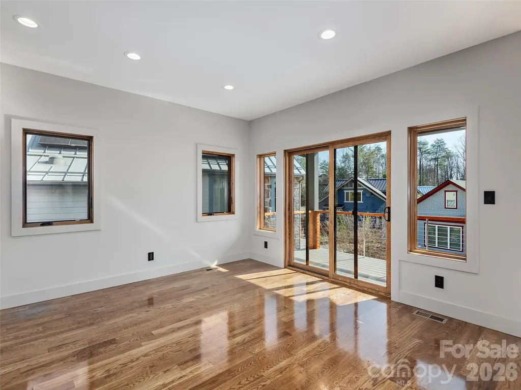 50 Verde Drive Asheville NC 28806
