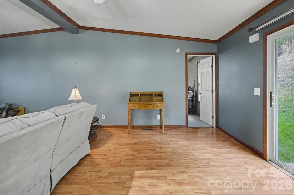 74 Chambers Road Weaverville NC 28787