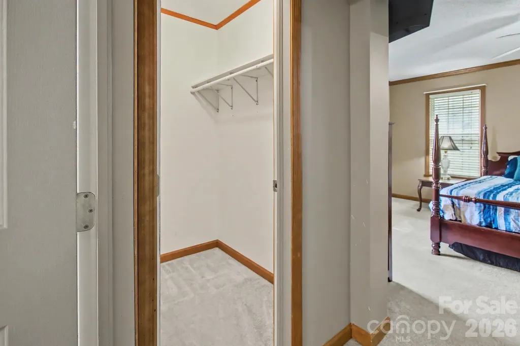74 Chambers Road Weaverville NC 28787
