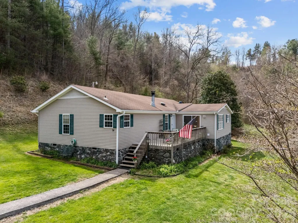 74 Chambers Road Weaverville NC 28787