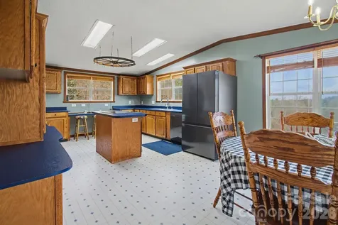 74 Chambers Road Weaverville NC 28787