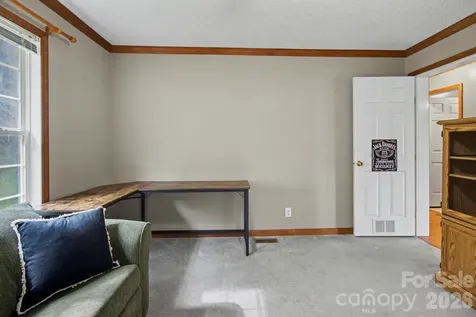 74 Chambers Road Weaverville NC 28787