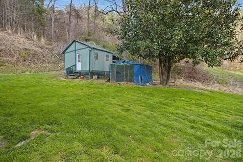 74 Chambers Road Weaverville NC 28787