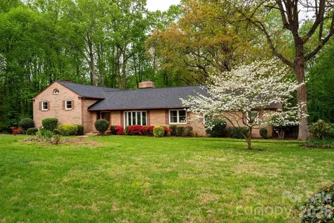 234 Edgewood Drive Statesville NC 28625