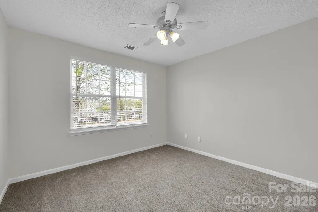 17039 Greenlawn Hills Court Charlotte NC 28213