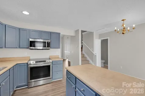 17039 Greenlawn Hills Court Charlotte NC 28213