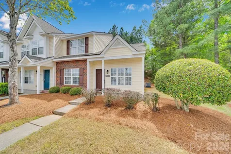 17039 Greenlawn Hills Court Charlotte NC 28213