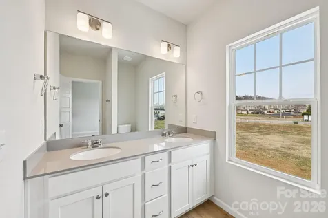 201 Vanguard Lane Cramerton NC 28032