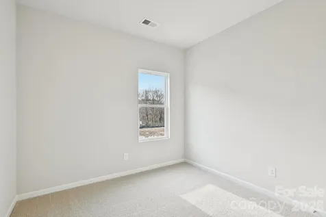 201 Vanguard Lane Cramerton NC 28032