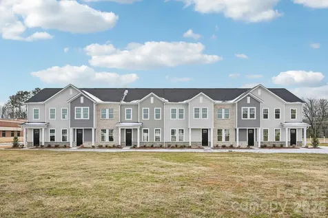 201 Vanguard Lane Cramerton NC 28032