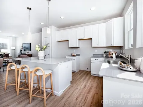 201 Vanguard Lane Cramerton NC 28032