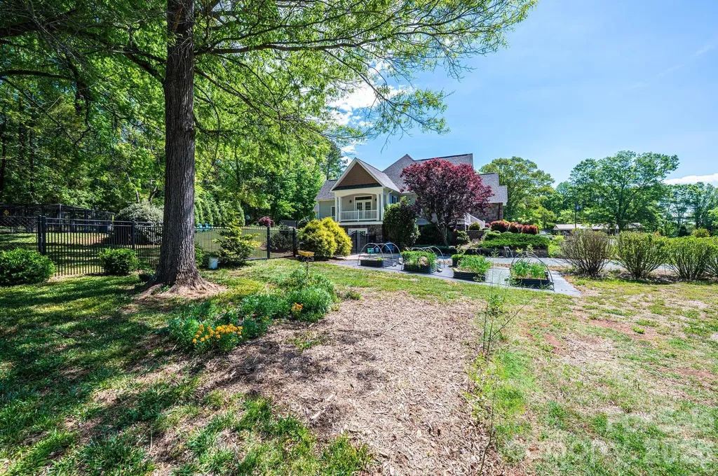 3085 James Street Catawba NC 28609