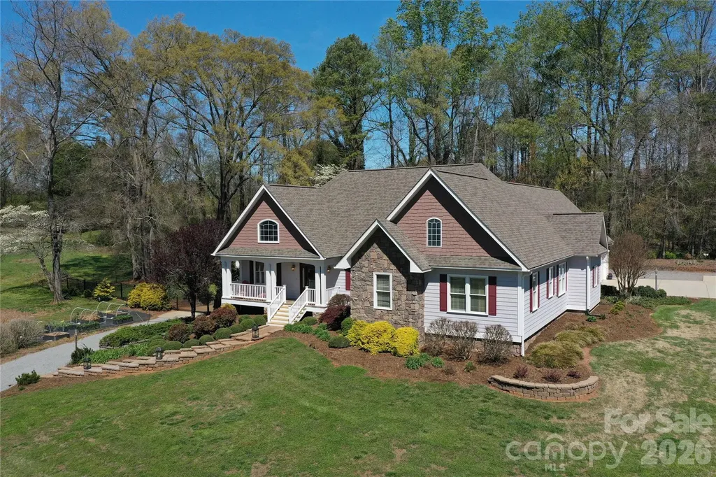 3085 James Street Catawba NC 28609