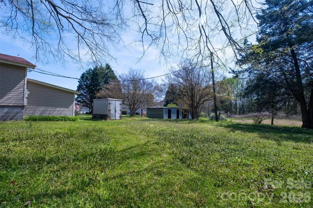 9730 Mount Holly Huntersville Road Huntersville NC 28078
