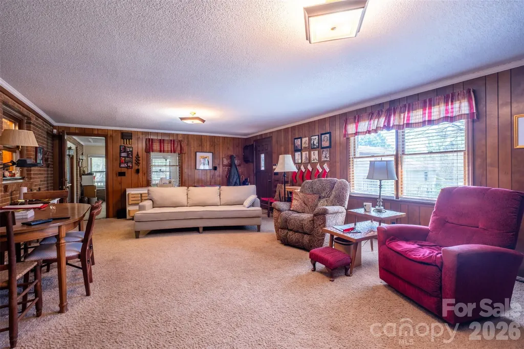 9730 Mount Holly Huntersville Road Huntersville NC 28078