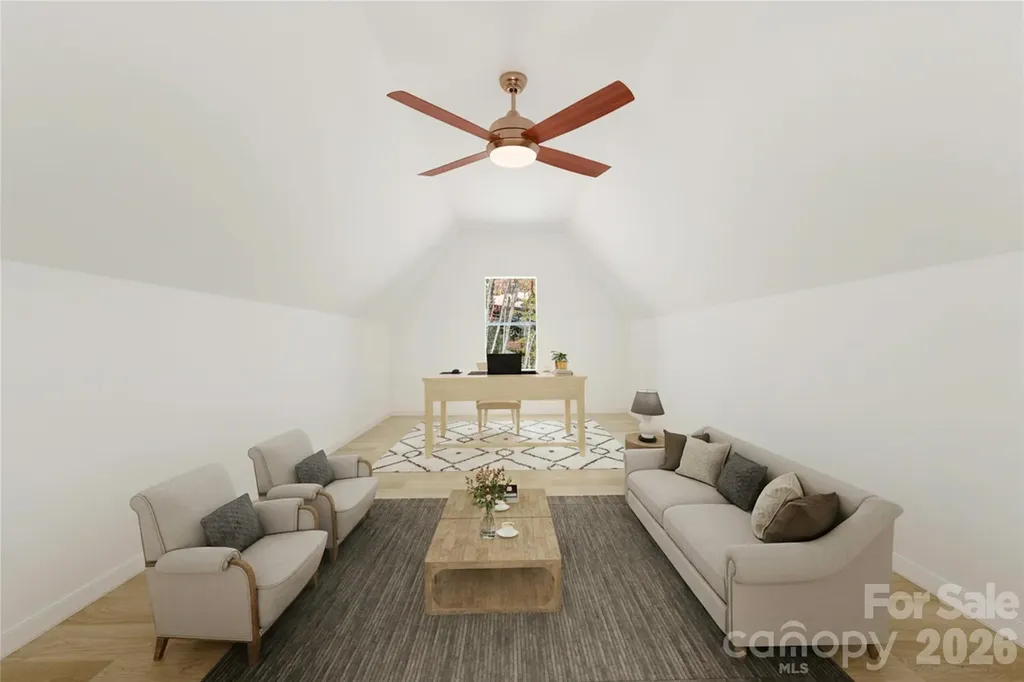 72 Canary Lane Hendersonville NC 28792