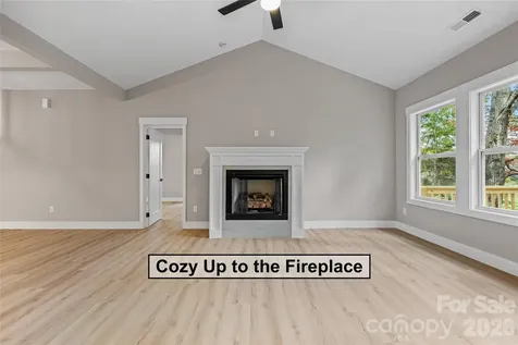 72 Canary Lane Hendersonville NC 28792