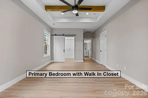 72 Canary Lane Hendersonville NC 28792