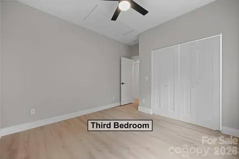 72 Canary Lane Hendersonville NC 28792