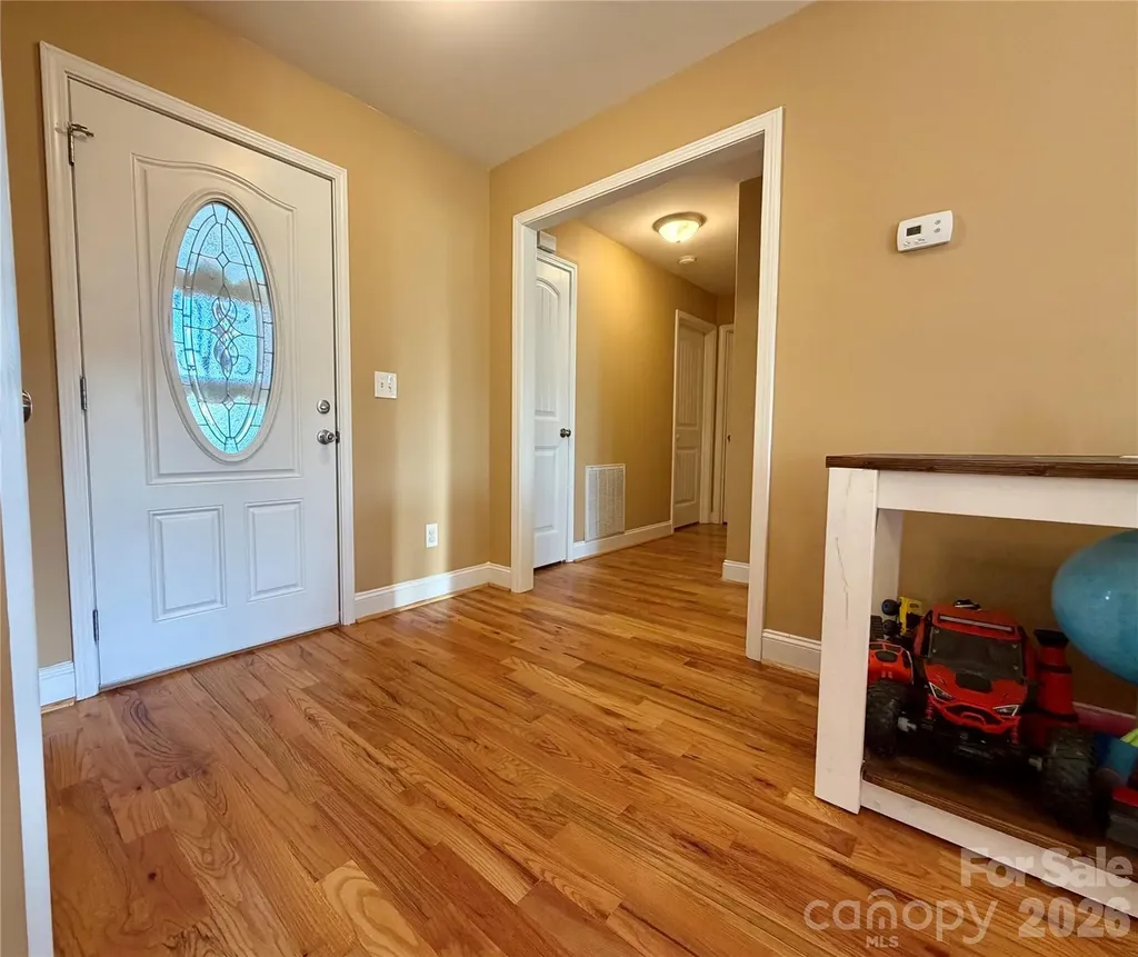 510 E Carpenter Street Maiden NC 28650