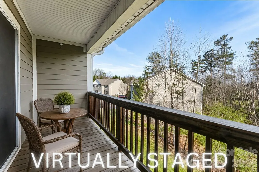 94 Foxden Drive Fletcher NC 28732