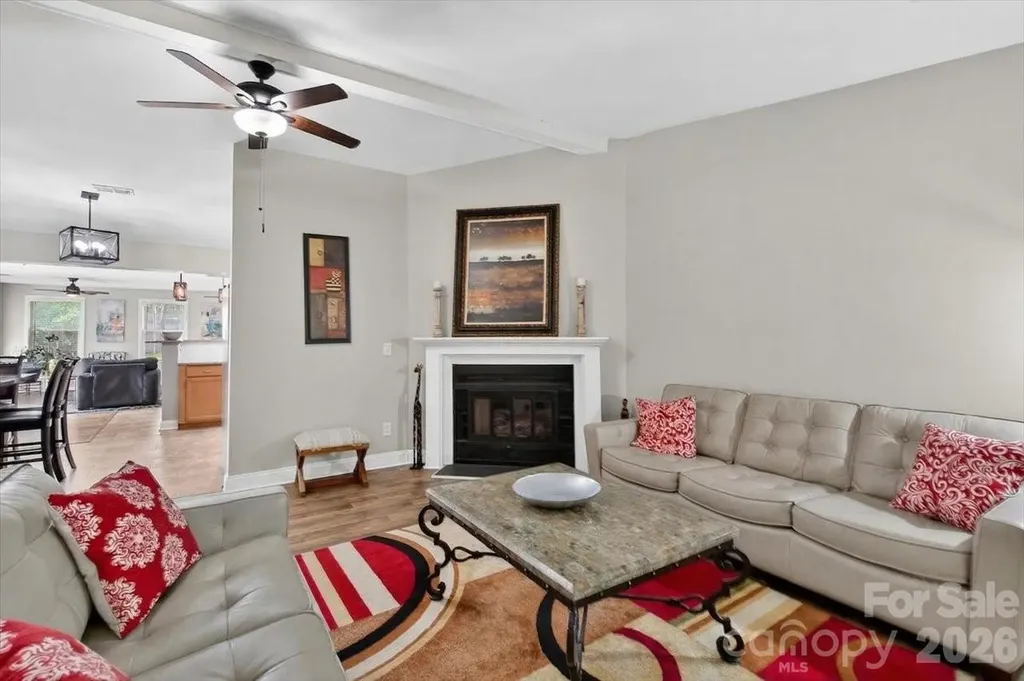 6308 Pineburr Road Charlotte NC 28211