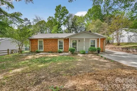 6308 Pineburr Road Charlotte NC 28211