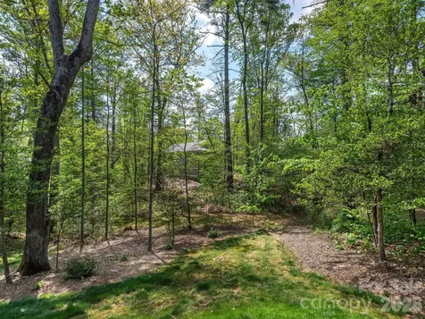 41 Hawberry Court Asheville NC 28805