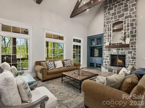 41 Hawberry Court Asheville NC 28805