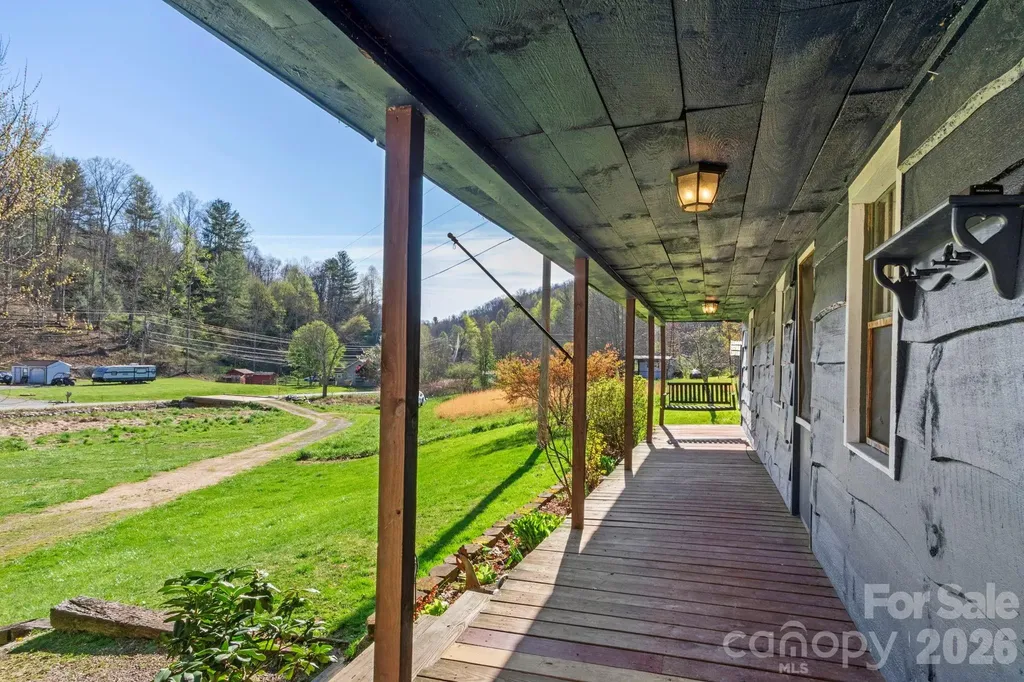 3041 Bald Mountain Road Burnsville NC 28714