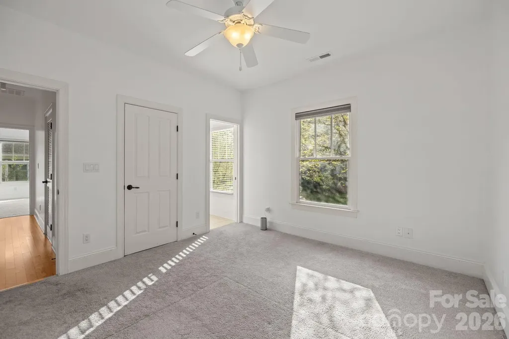 2060 Euclid Avenue Charlotte NC 28203